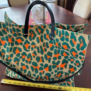 CLARE V. SIMPLE TOTE LARGE LEOPARD PRINT SUEDE SHOULDER BAG